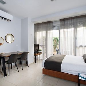 Studio con letto king size